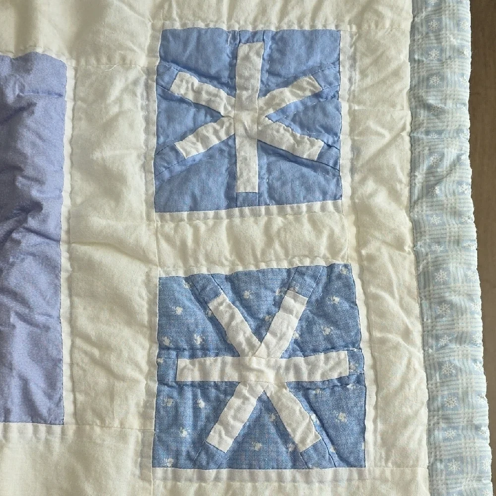 (J57) Blue and White Snowman Pillow Case
